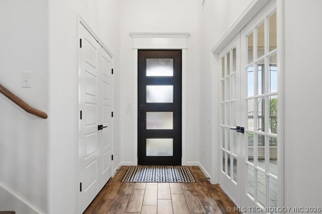 2202 W 117th Place S, Jenks, OK 74037