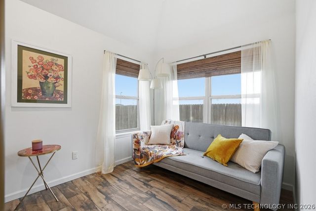 2202 W 117th Place S, Jenks, OK 74037