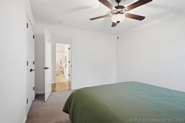 2202 W 117th Place S, Jenks, OK 74037