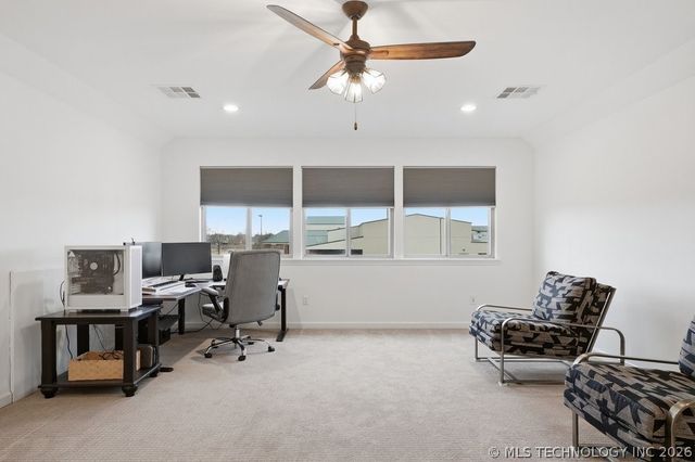 2202 W 117th Place S, Jenks, OK 74037