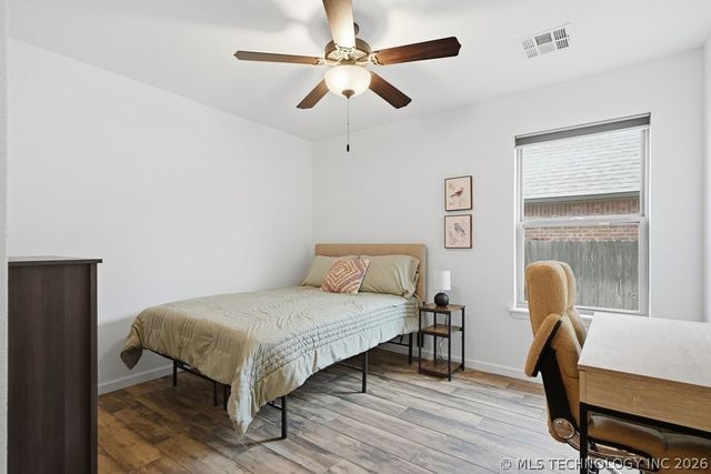 2202 W 117th Place S, Jenks, OK 74037