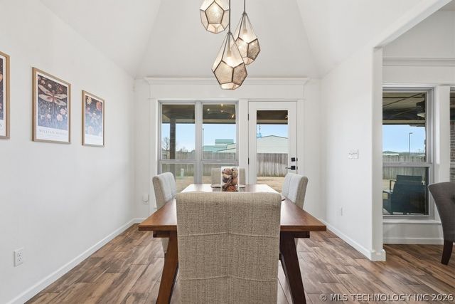 2202 W 117th Place S, Jenks, OK 74037