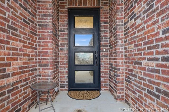 2202 W 117th Place S, Jenks, OK 74037