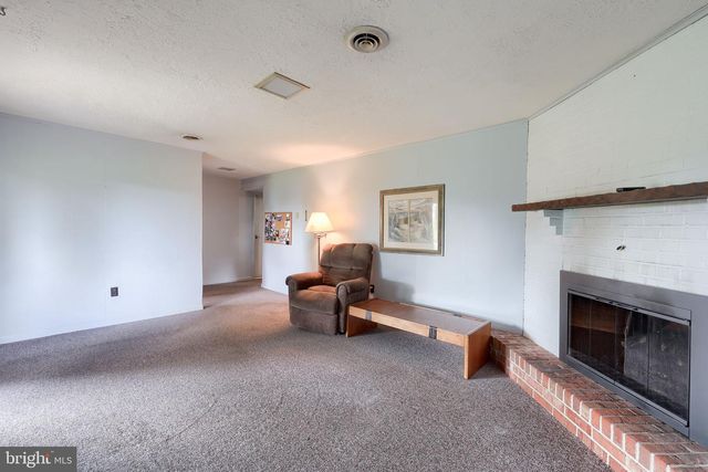 213 S FRANKLIN ST, Red Lion, PA 17356