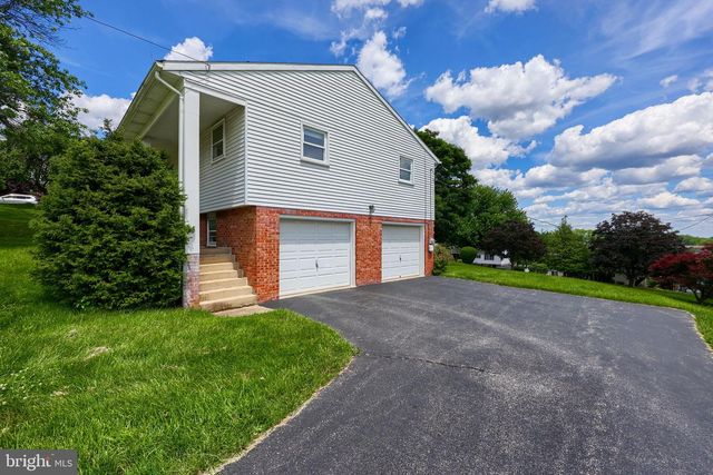 213 S FRANKLIN ST, Red Lion, PA 17356