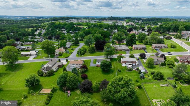 213 S FRANKLIN ST, Red Lion, PA 17356