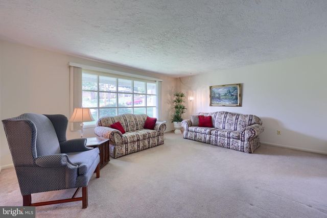 213 S FRANKLIN ST, Red Lion, PA 17356