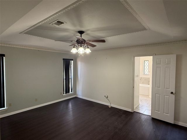 2809 Sarah Drive, Pantego, TX 76013
