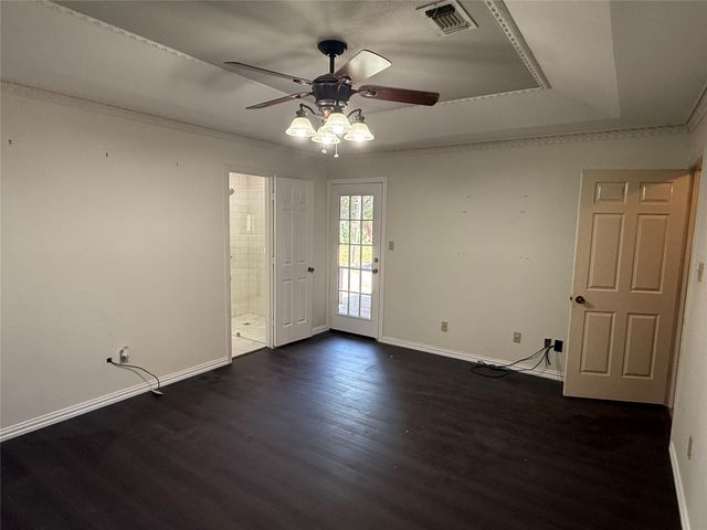 2809 Sarah Drive, Pantego, TX 76013