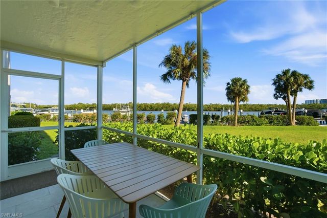 305 Goodlette-Frank RD S C205, Naples, FL 34102