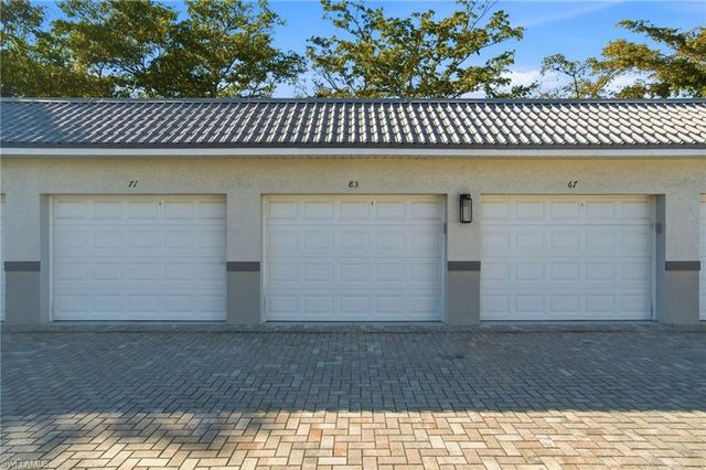 305 Goodlette-Frank RD S C205, Naples, FL 34102