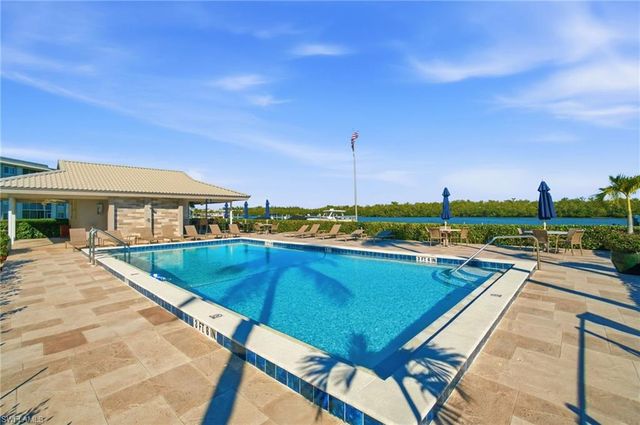 305 Goodlette-Frank RD S C205, Naples, FL 34102