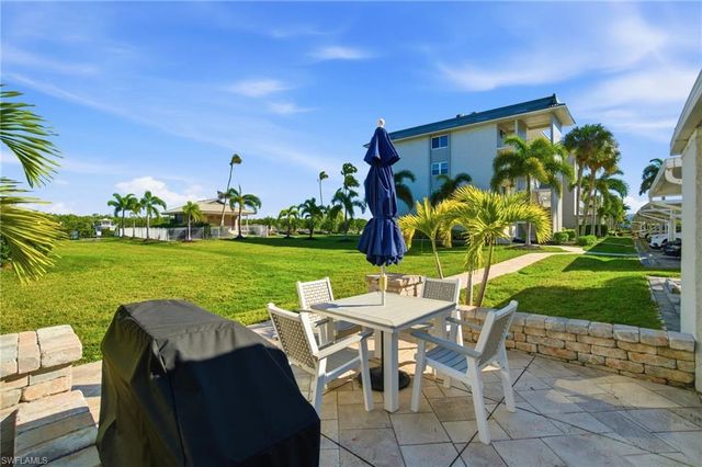 305 Goodlette-Frank RD S C205, Naples, FL 34102