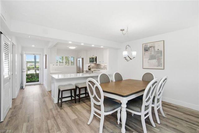 305 Goodlette-Frank RD S C205, Naples, FL 34102