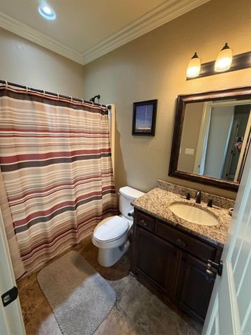 212 Nantucket Loop, Maumelle, AR 72113