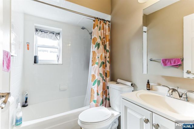 207 Polifly Road 2074, Hackensack, NJ 07601