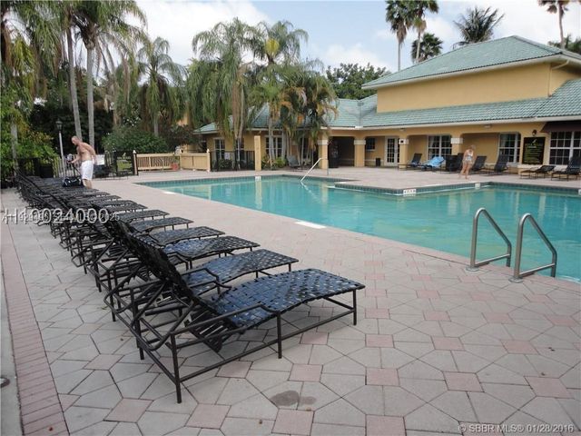 4035 W Mcnab Rd F208, Pompano Beach, FL 33069