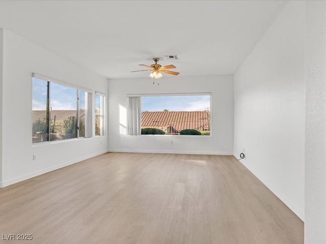 2582 Hayesville Avenue, Henderson, NV 89052