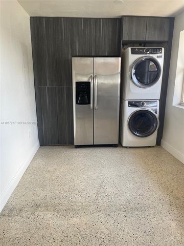 4727 NW 4th St 4727, Miami, FL 33126