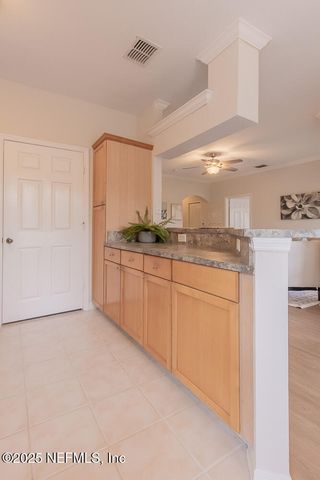 10961 BURNT MILL Road 1218, Jacksonville, FL 32256