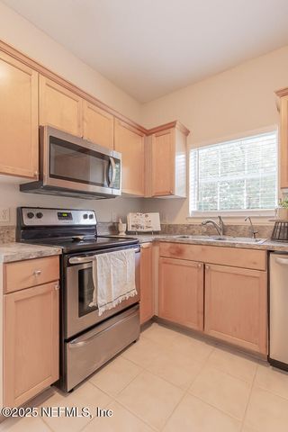 10961 BURNT MILL Road 1218, Jacksonville, FL 32256