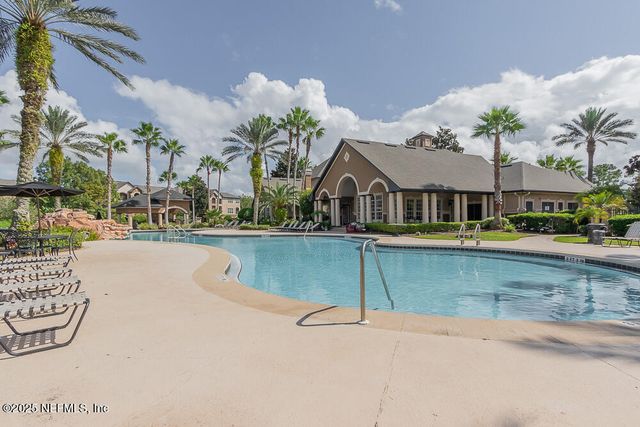 10961 BURNT MILL Road 1218, Jacksonville, FL 32256