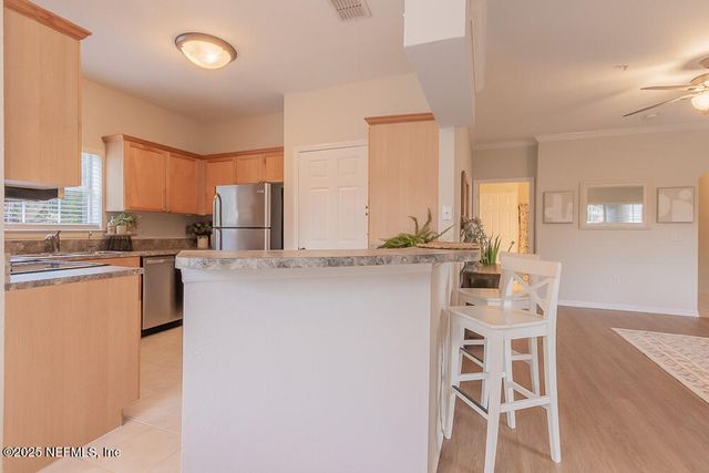 10961 BURNT MILL Road 1218, Jacksonville, FL 32256