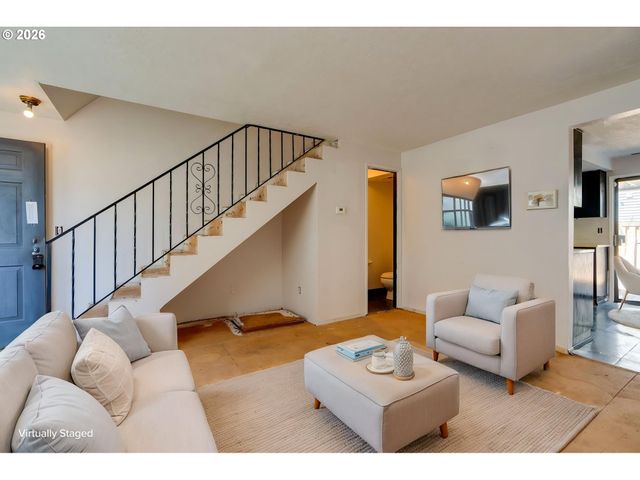 11953 Se HOLGATE Blvd, Portland, OR 97266