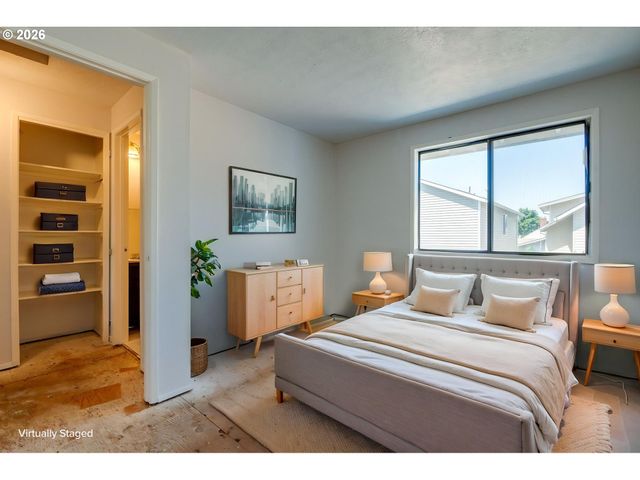 11953 Se HOLGATE Blvd, Portland, OR 97266