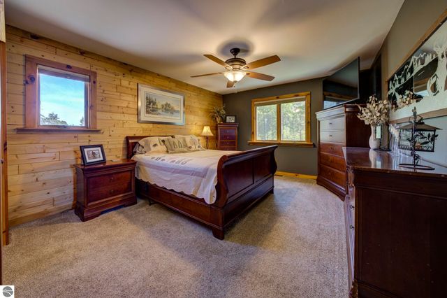 2625 Walton Road, Kingsley, MI 49649