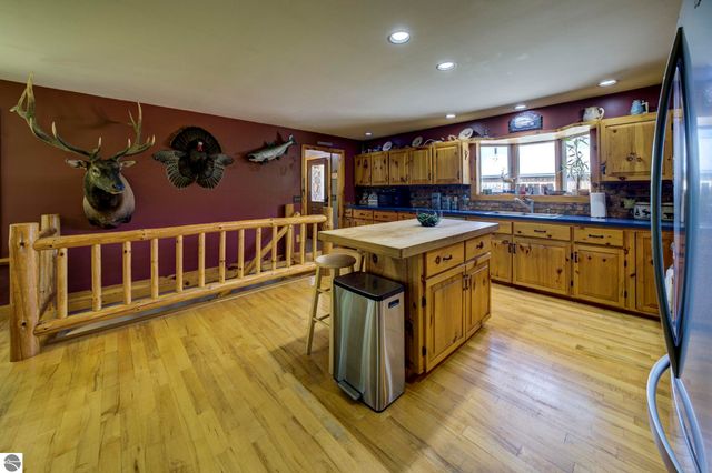 2625 Walton Road, Kingsley, MI 49649