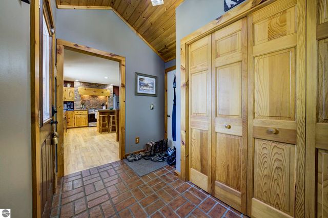 2625 Walton Road, Kingsley, MI 49649