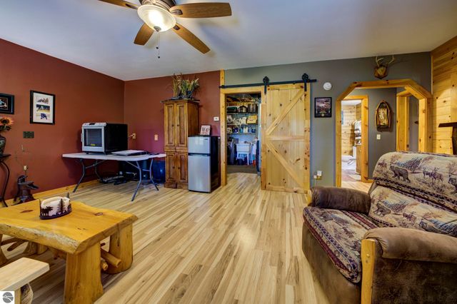 2625 Walton Road, Kingsley, MI 49649