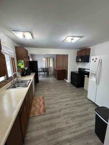 143 60th Street Se, City Of Kentwood, MI 49548