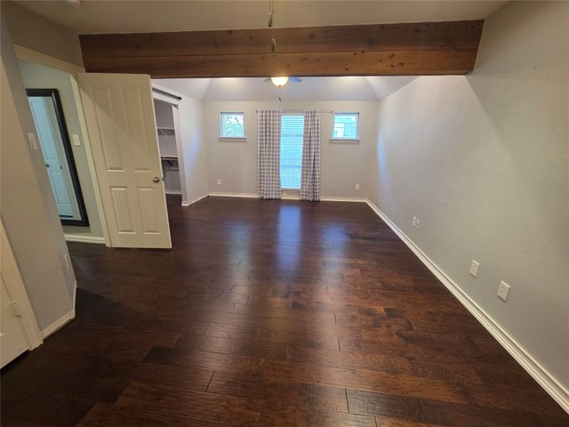 2717 Cliffwood Drive, Grapevine, TX 76051