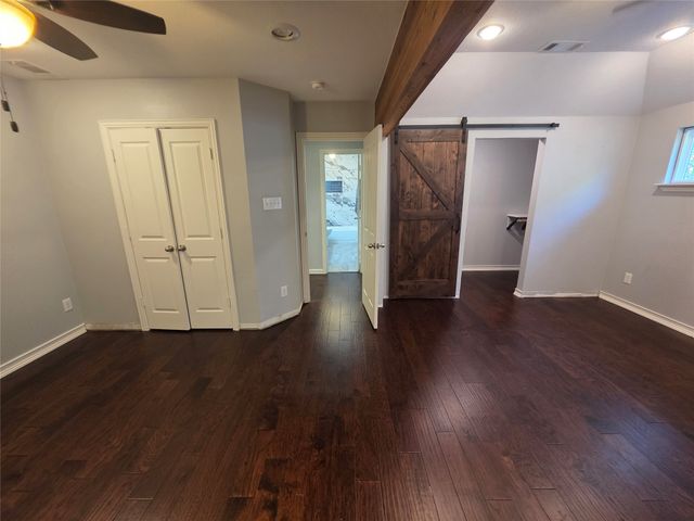 2717 Cliffwood Drive, Grapevine, TX 76051