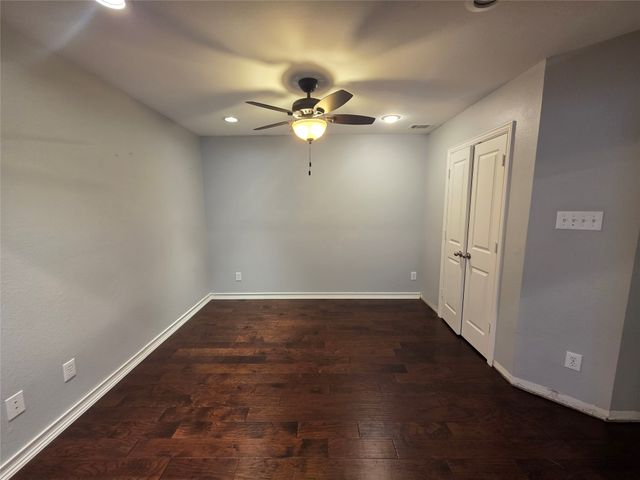 2717 Cliffwood Drive, Grapevine, TX 76051