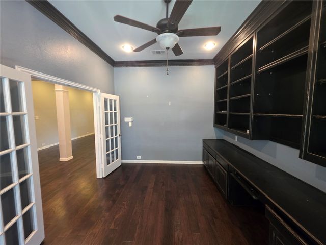 2717 Cliffwood Drive, Grapevine, TX 76051