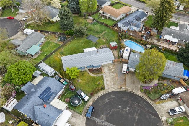 413 Emerald Circle, Medford, OR 97501