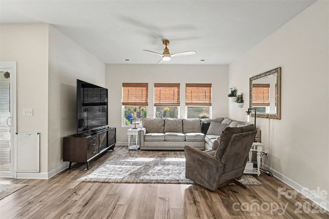 6411 Barcelona Way, Charlotte, NC 28214