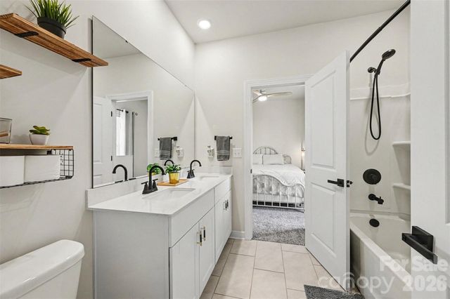6411 Barcelona Way, Charlotte, NC 28214