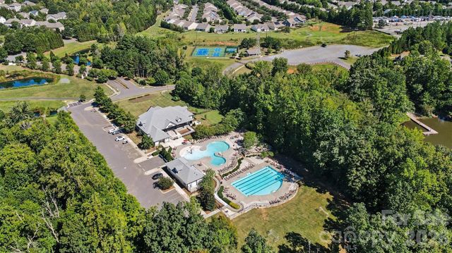 6411 Barcelona Way, Charlotte, NC 28214