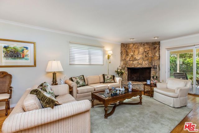 4829 Dempsey Avenue, Encino (los Angeles), CA 91436