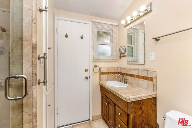 4829 Dempsey Avenue, Encino (los Angeles), CA 91436