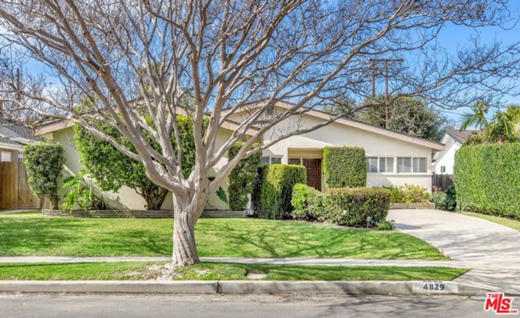 4829 Dempsey Avenue, Encino (los Angeles), CA 91436