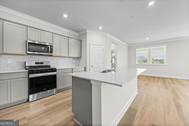 253 Nesta Grove Drive, Locust Grove, GA 30248