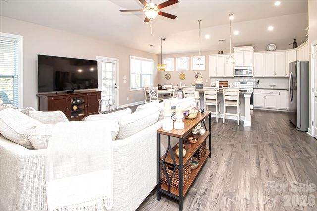 2224 Manor Stone Way, Indian Trail, NC 28079