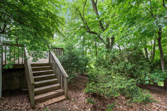 104 Oldham Rd, Newton, MA 02465