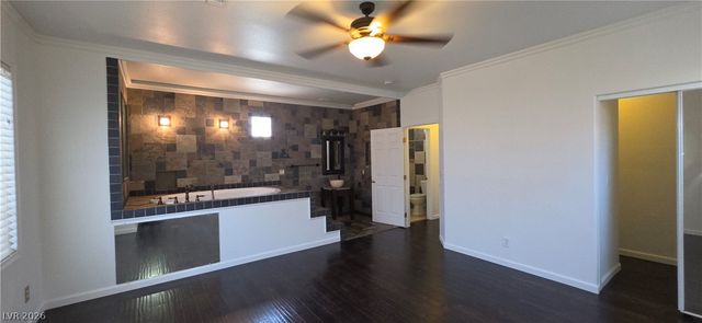 7006 Pacific Coast Street, Las Vegas, NV 89148