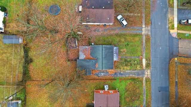 1413 Pineola Avenue, Kingsport, TN 37664